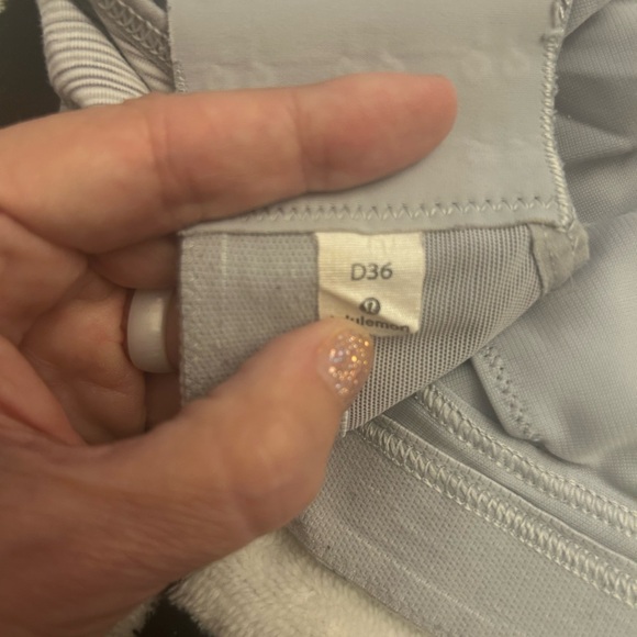 Women's Purple and Gray Sports Bra lot Lululemon Tatatamer 36D - Picture 9 of 10